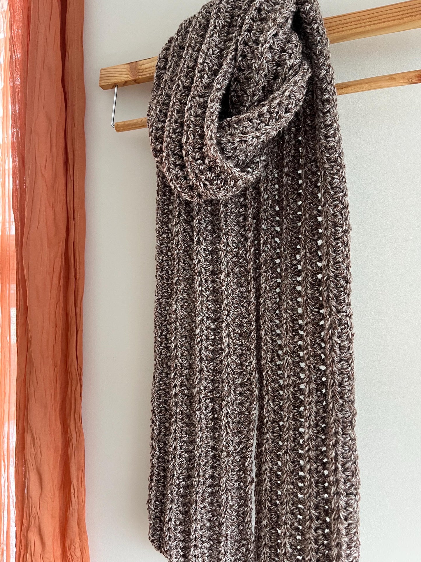 ribbed crochet scarf | heather brown