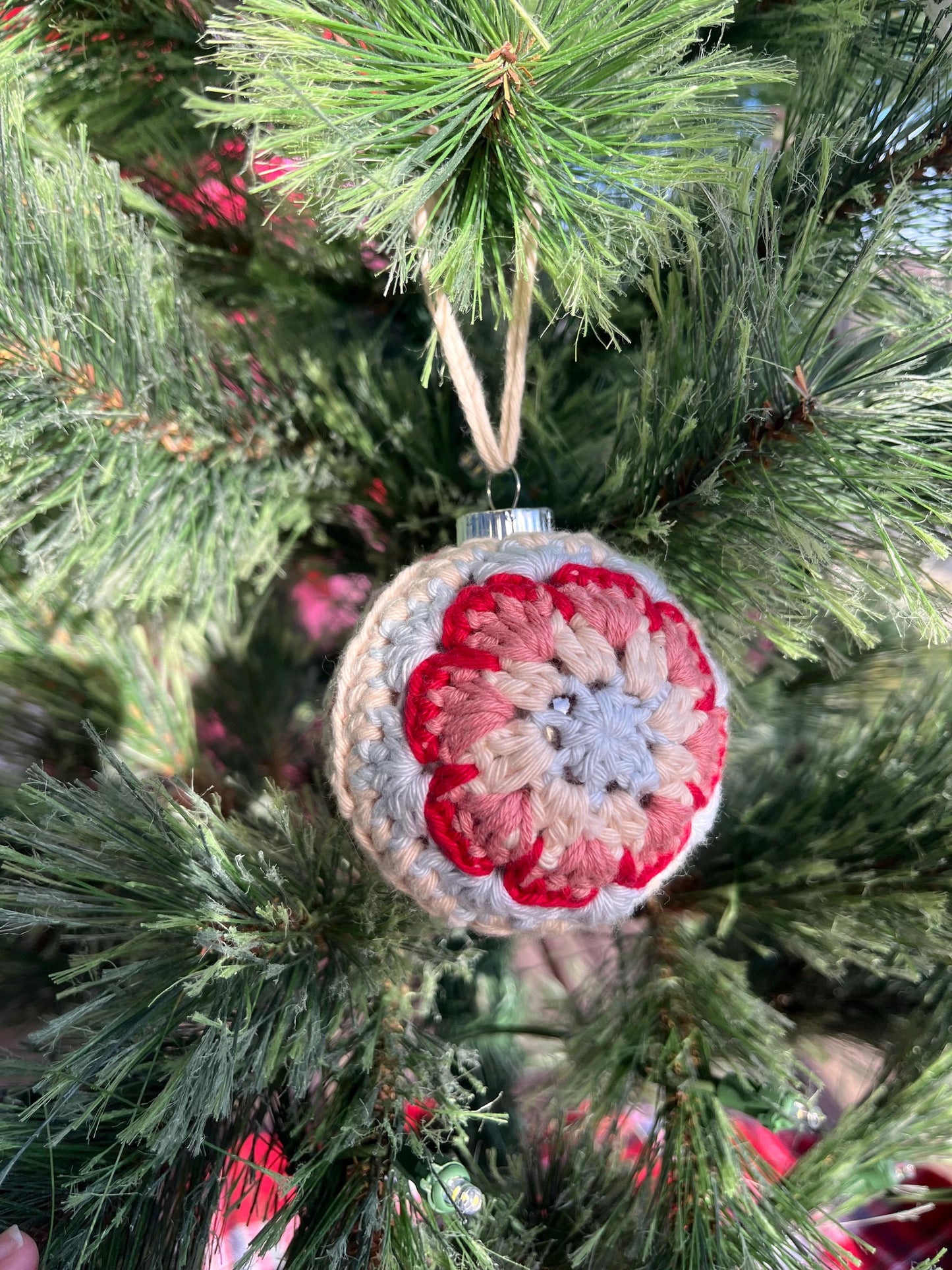 Crochet Ornament Pattern | Granny Pedal | Crochet Christmas Ornament Pattern