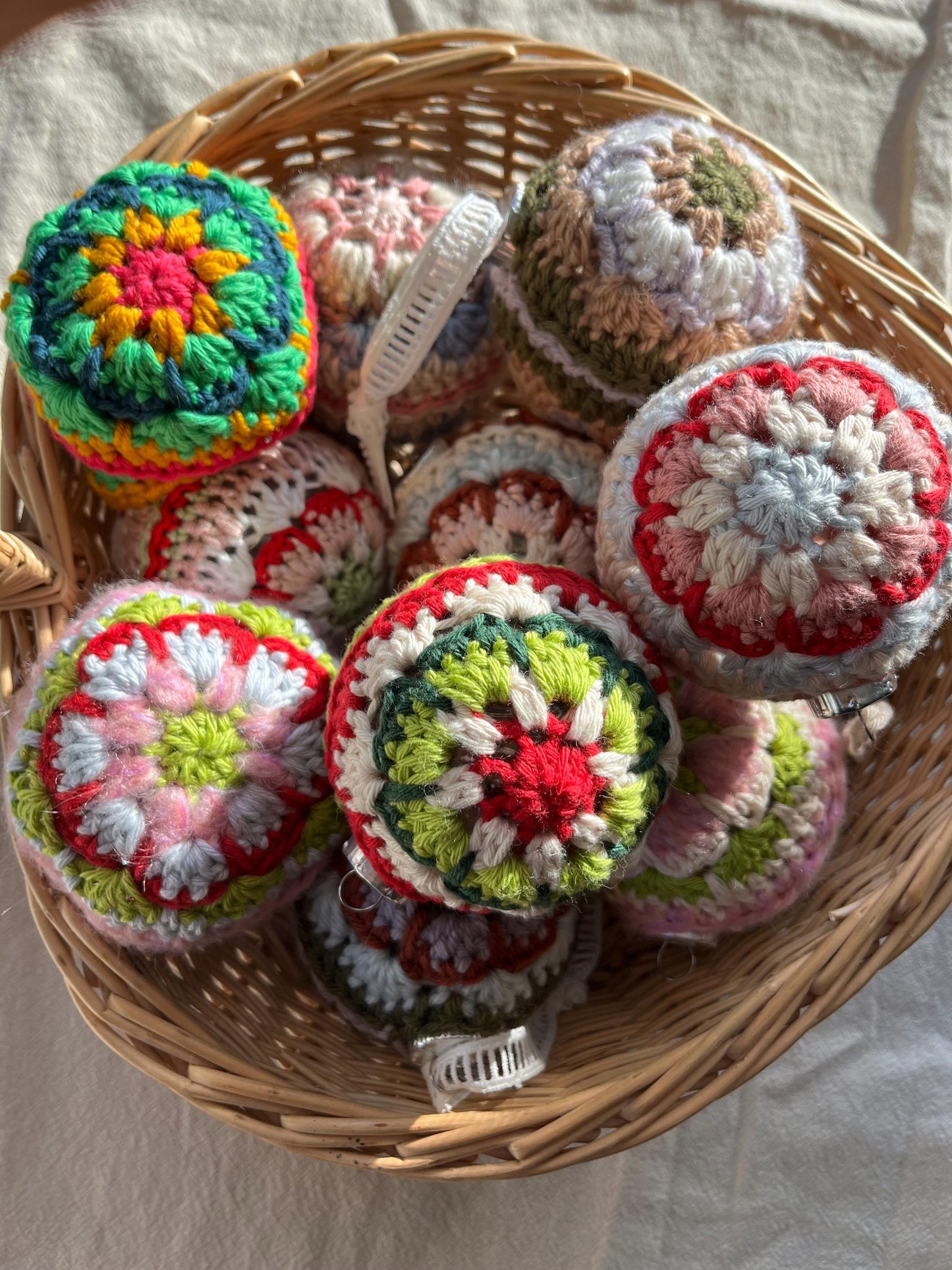 Crochet Ornament Pattern | Granny Pedal | Crochet Christmas Ornament Pattern