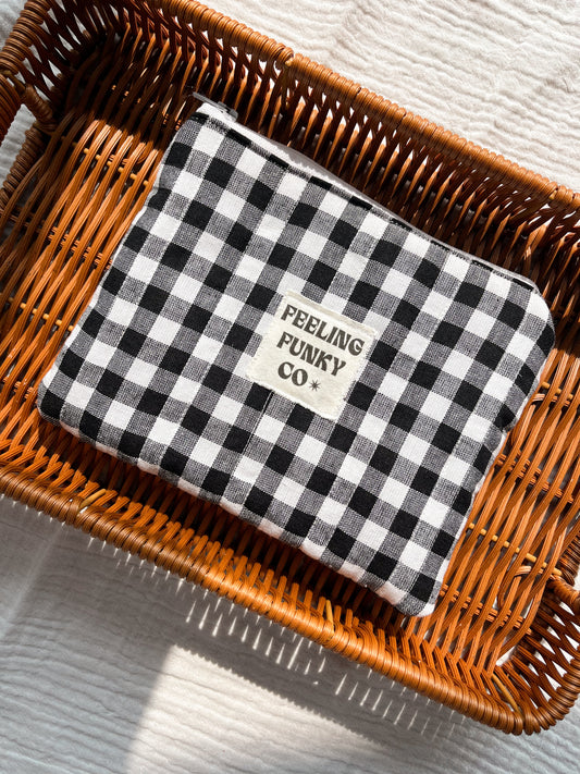 Quilted Hand-Sewn Zipper Pouch | 7 in. x 5.5 in.