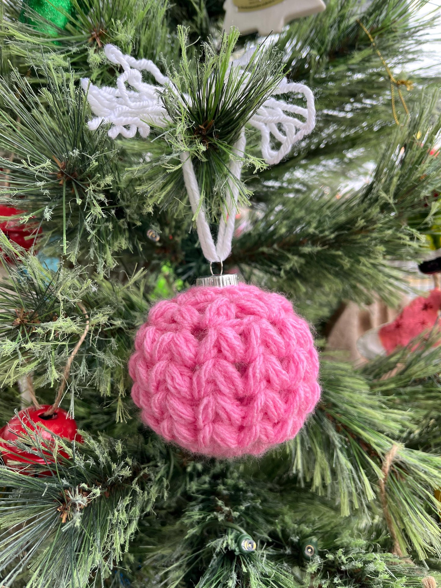 Crochet Granny Pedal Ornaments | Crochet Christmas Ornament