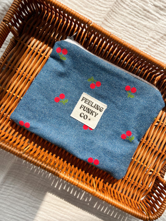 Hand-Sewn Zipper Pouch | 7 in. x 5.5 in.