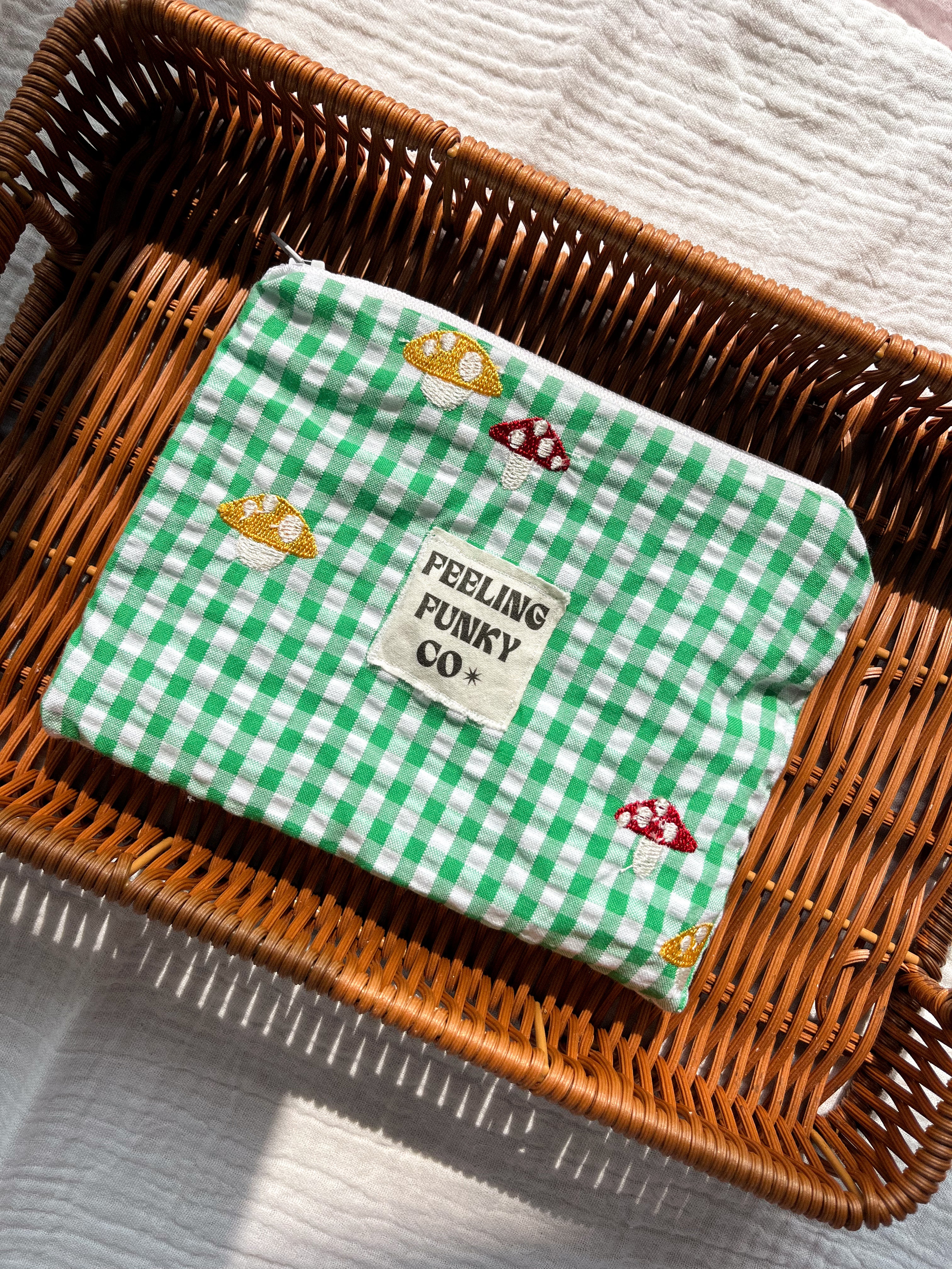 Hand-Sewn Zipper Pouch | 7 in. x 5.5 in.