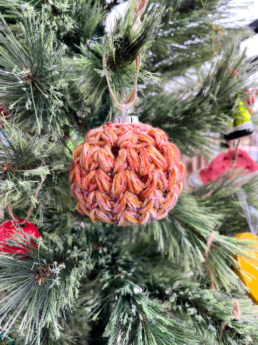 Crochet Granny Pedal Ornaments | Crochet Christmas Ornament