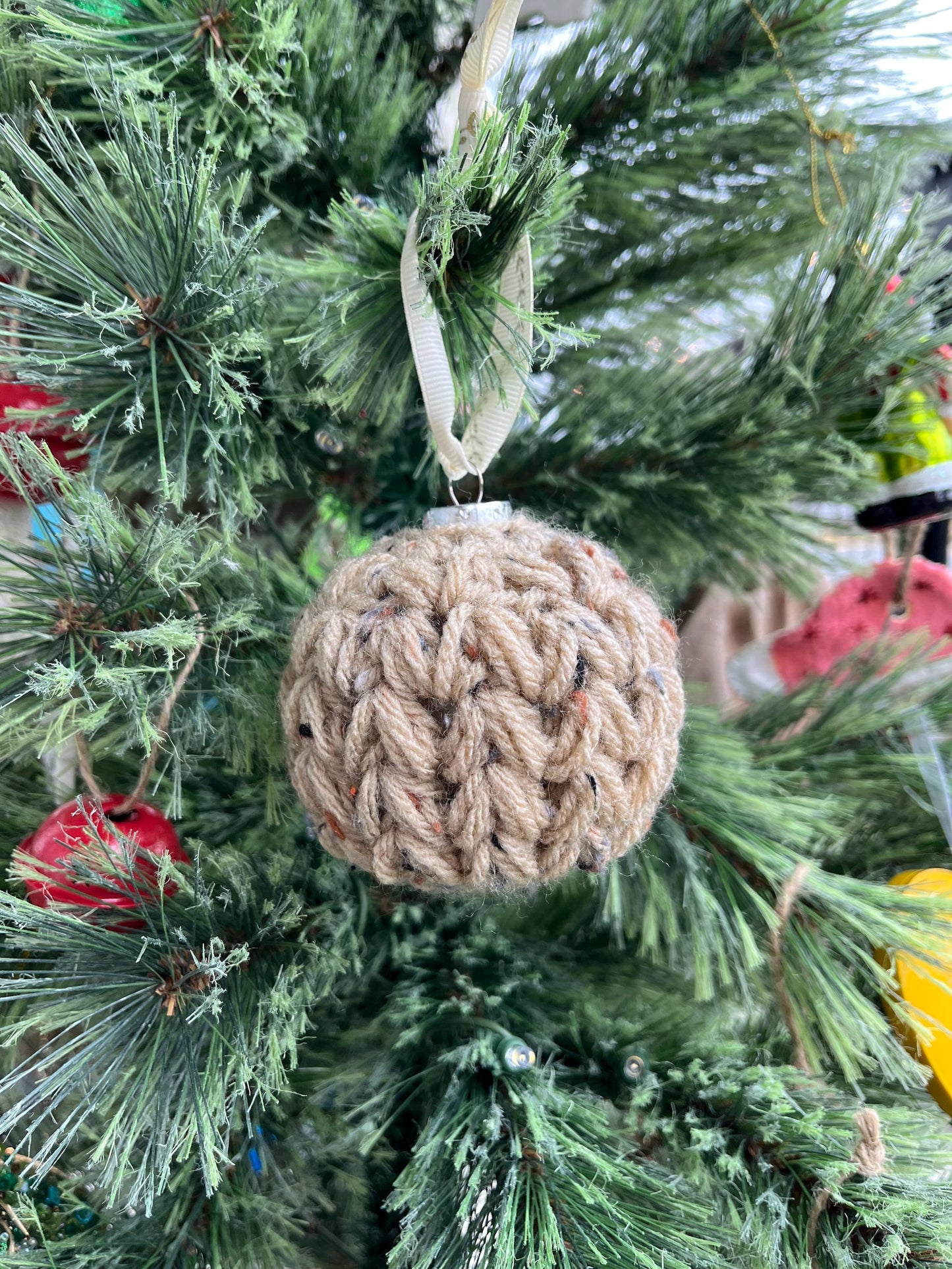Crochet Granny Pedal Ornaments | Crochet Christmas Ornament
